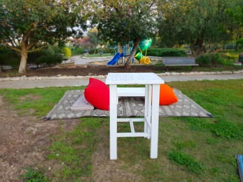 שולחן בר לבן גבוה