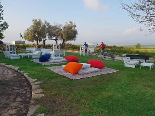 ריהוט אלטרנטיבי