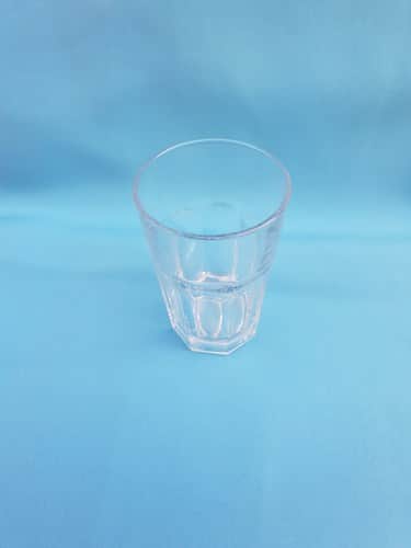 כוס שתייה קרה גידי גוב